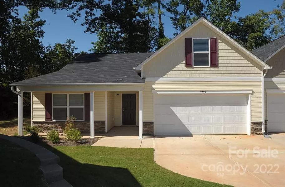 1215 Amberlight CIR, Salisbury, NC 28144