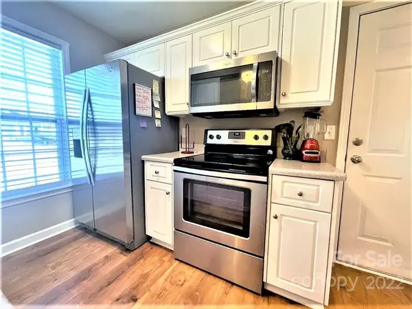 Concord, NC 28027,3076 Trimble CIR NW