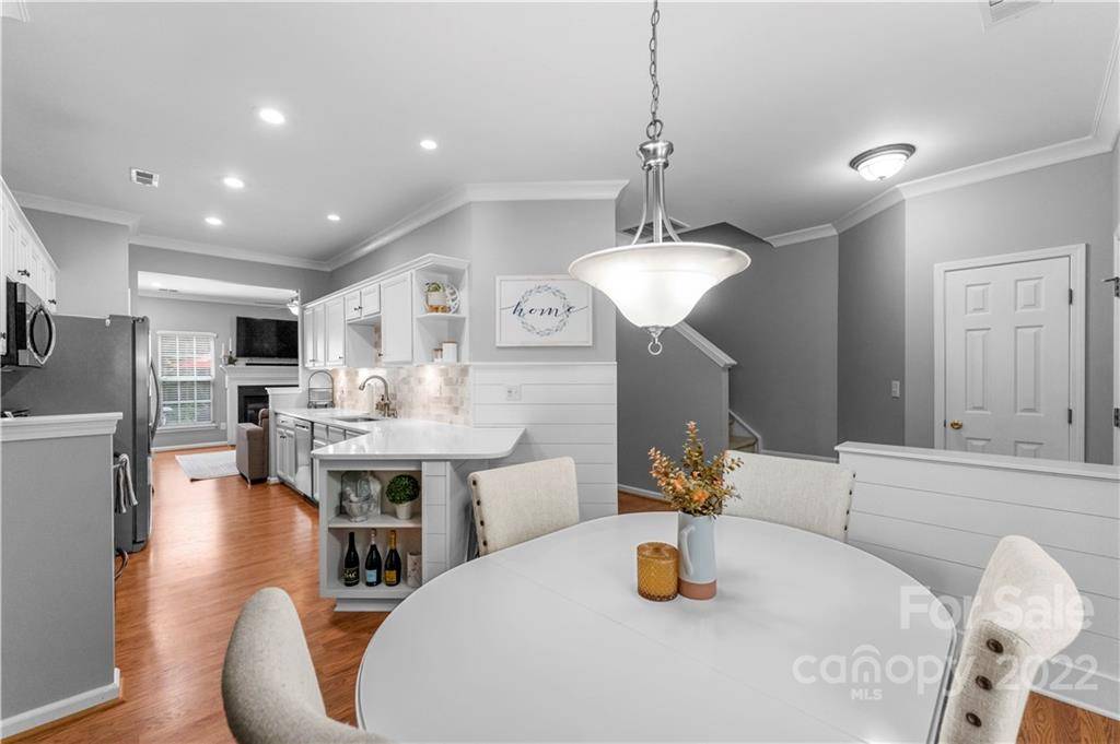 Cornelius, NC 28031,9410 Cadman CT