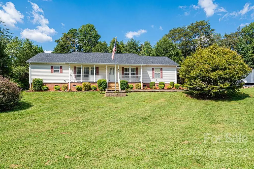 Claremont, NC 28610,4461 Rock Barn RD