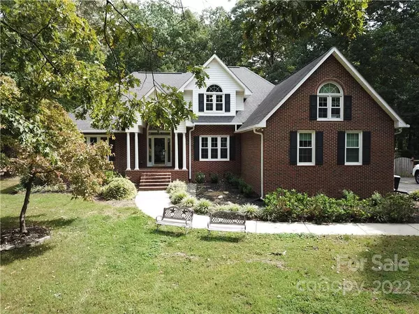 1117 Bentwood LN, Monroe, NC 28110