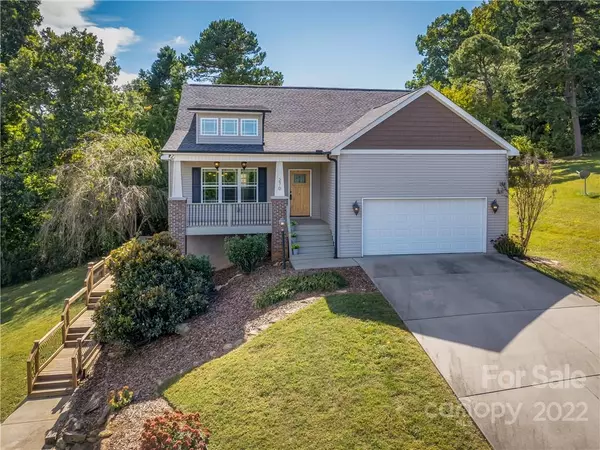 Flat Rock, NC 28731,270 Tryon View DR