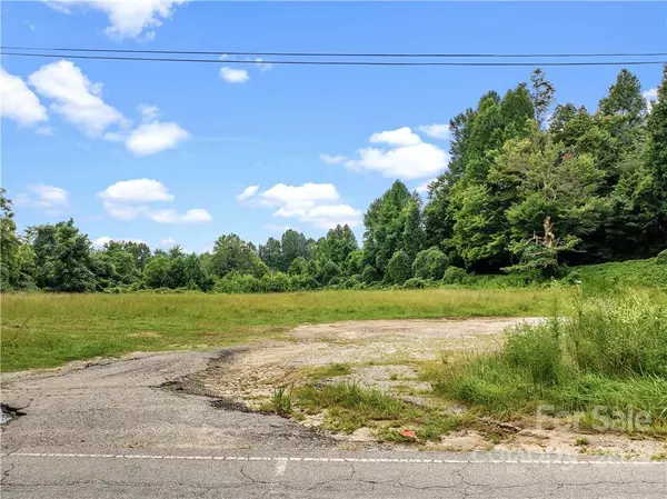 Saluda, NC 28773,000 Greenville ST
