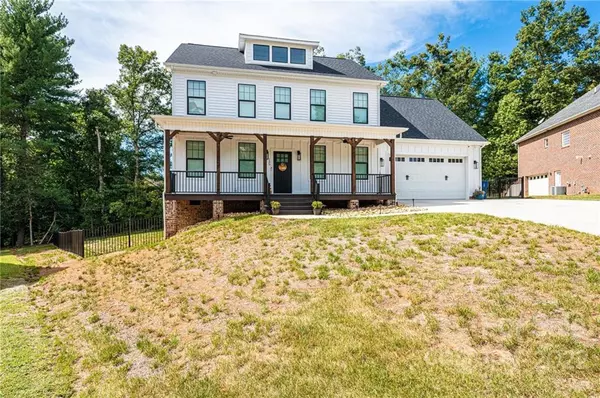 Taylorsville, NC 28681,135 Whitman CT