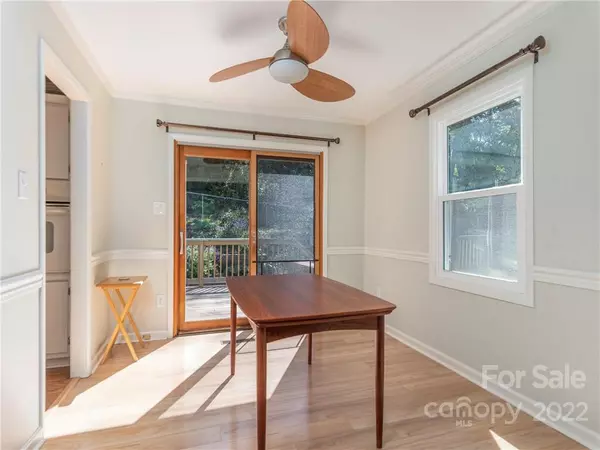 Weaverville, NC 28787,10 Village Park DR