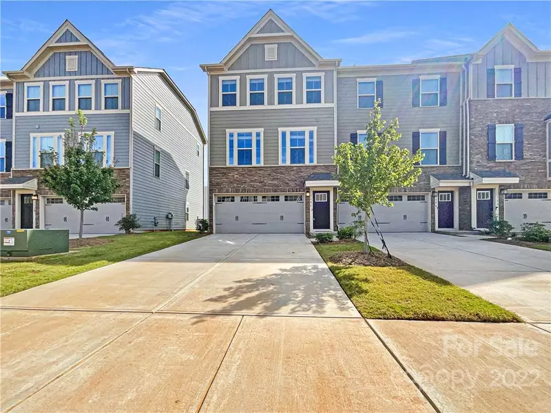 110 Lanyard DR #C, Mooresville, NC 28117