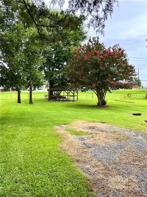 Gastonia, NC 28054,607 Rhyne CIR