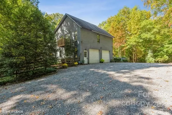 Stanley, NC 28164,2201 Alexis Lucia RD