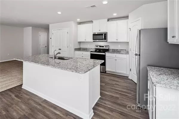 Charlotte, NC 28214,9013 Creedmore Hills DR