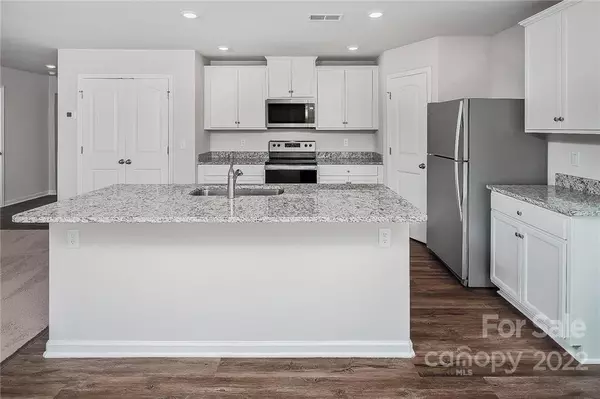 Charlotte, NC 28214,9013 Creedmore Hills DR