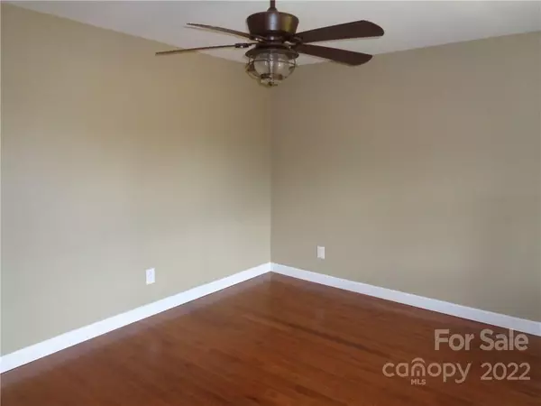 Union Mills, NC 28167,698 Fortune RD