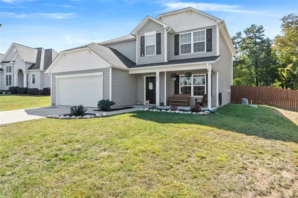 1921 Redwood DR,  Oakboro,  NC 28129