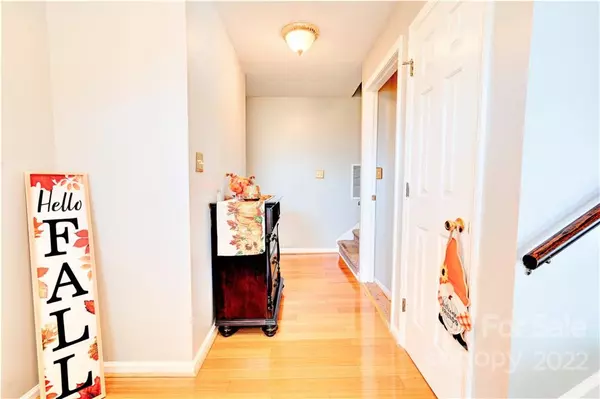 Shelby, NC 28150,219 Nancy DR