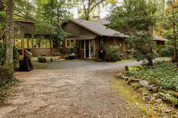 Mill Spring, NC 28756,1689 Silver Creek RD