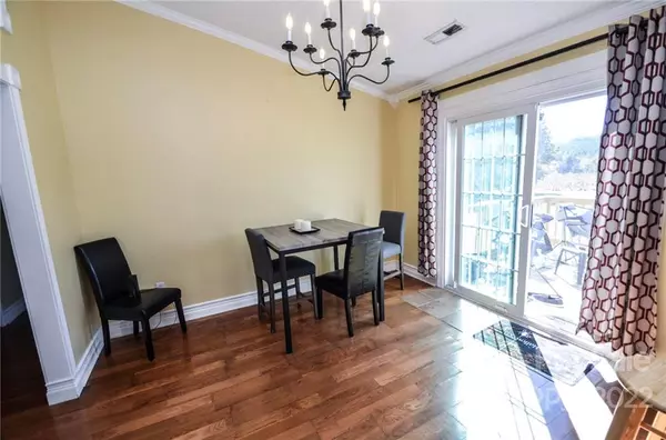 Statesville, NC 28625,154 Strawberry LN