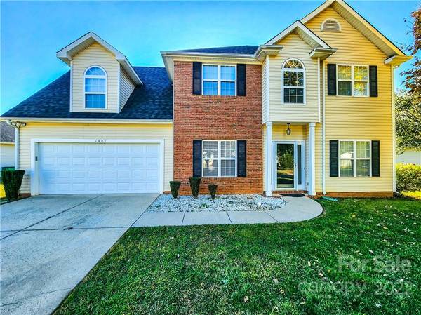 7807 Buddy Holly RD, Charlotte, NC 28216