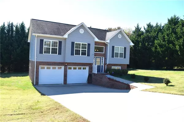 2313 Ellen ST,  Granite Falls,  NC 28630