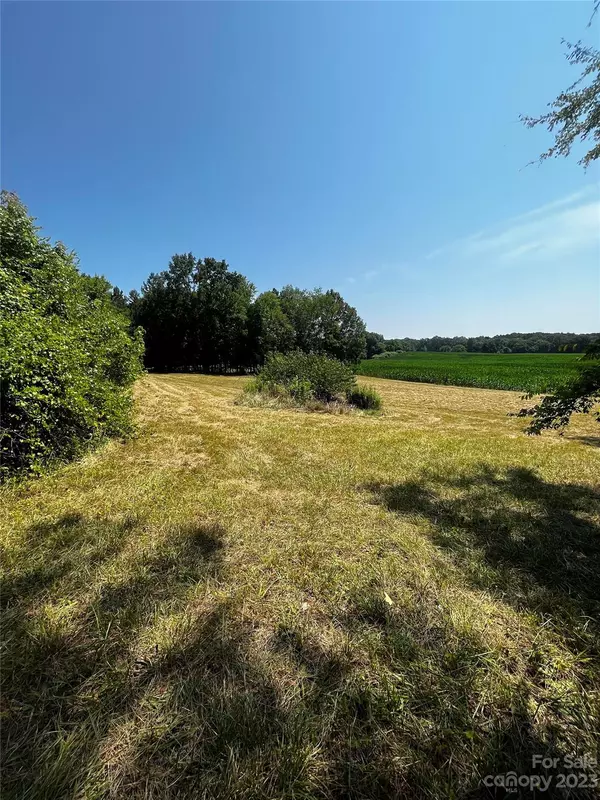 10333 Hartsell RD, Midland, NC 28107