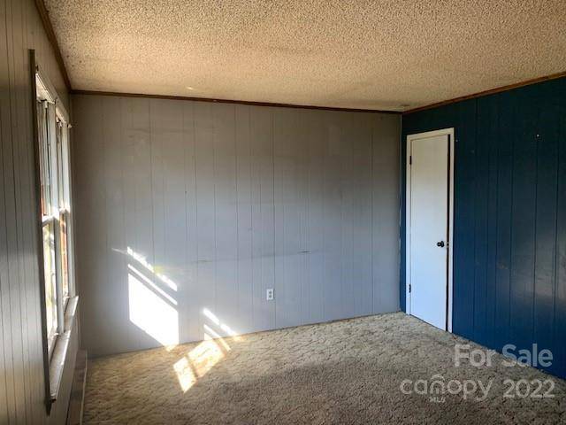 Kannapolis, NC 28081,6102 Charlie Walker RD