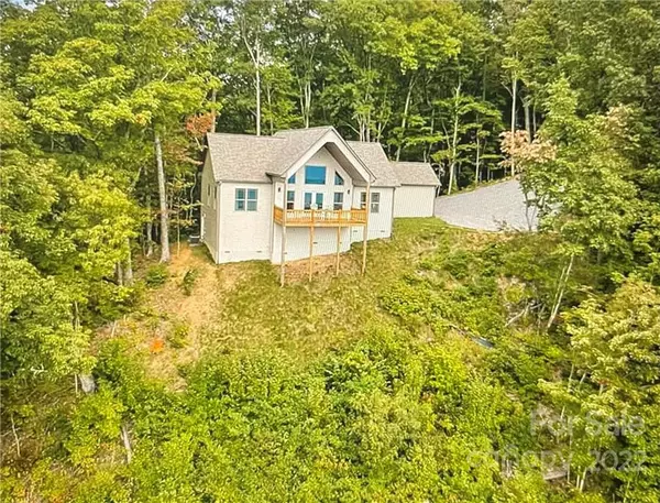 1070 Gold City LN,  Franklin,  NC 28734