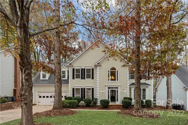 Huntersville, NC 28078,8713 New Oak LN