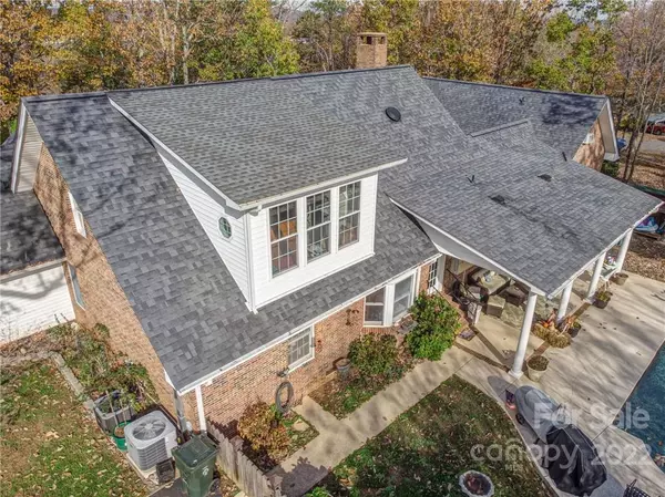 Kings Mountain, NC 28086,922 Stoneymead DR