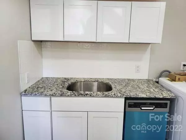 Albemarle, NC 28001,450 Davis ST