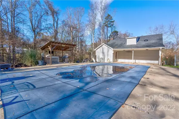 Kings Mountain, NC 28086,7013 Richmond DR