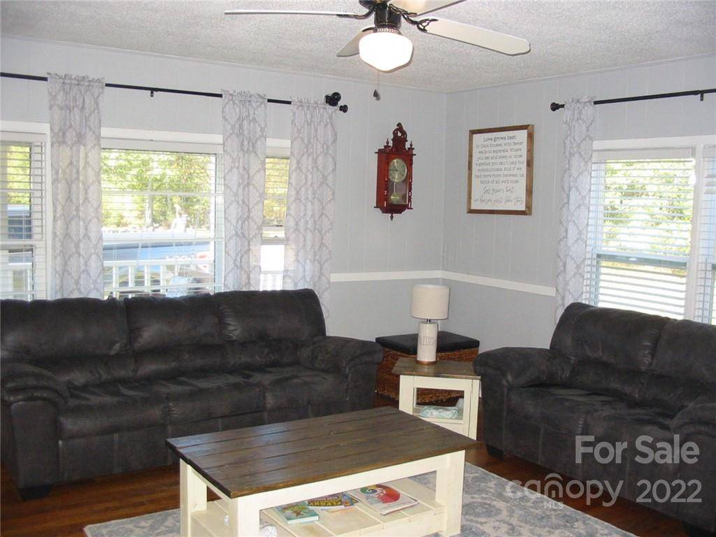 Edgemoor, SC 29712,4366 Edgeland RD