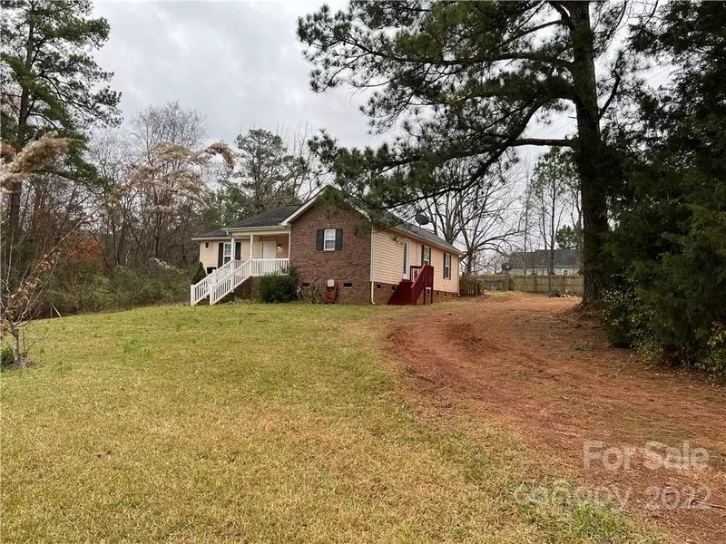 1966 Great Falls RD, Blackstock, SC 29014