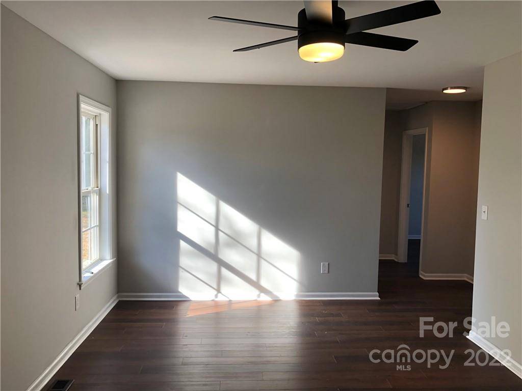 Lincolnton, NC 28092,2558 Ellys ST