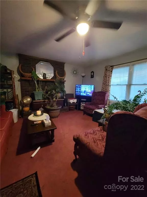 Iron Station, NC 28080,156 Oakhill ST