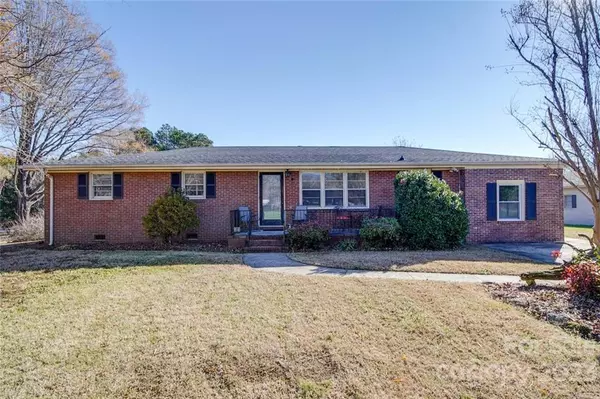 Salisbury, NC 28144,1735 Sells RD