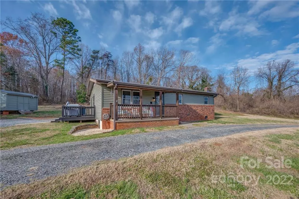 Rutherfordton, NC 28139,242 Maple Creek RD