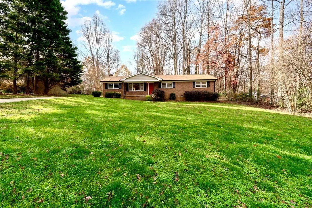 Gastonia, NC 28056,4013 Woodside DR