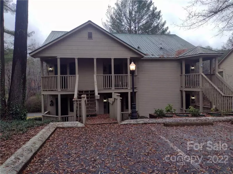 160 Whitney BLVD #4, Lake Lure, NC 28746