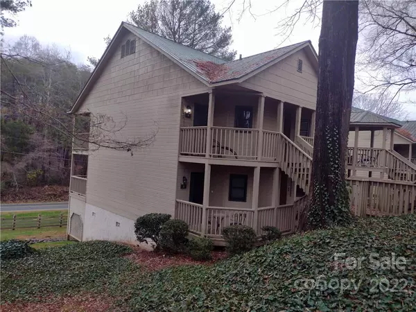 Lake Lure, NC 28746,160 Whitney BLVD #4