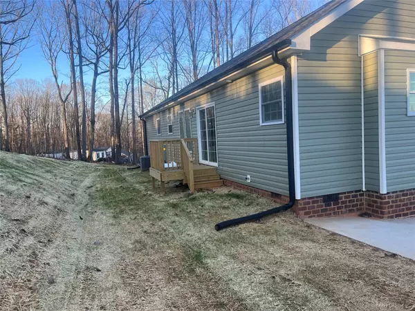 Iron Station, NC 28080,5748 Dalmatian ST