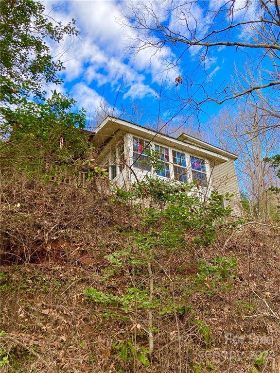 Franklin, NC 28734,455 Holly DR