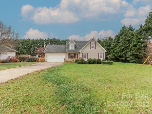 4861 Stevens Mill RD, Matthews, NC 28104