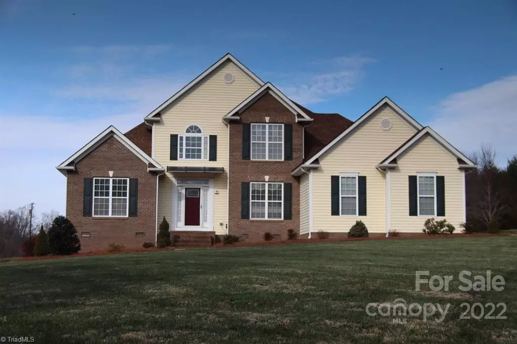 Wilkesboro, NC 28697,138 Chinquapin CIR