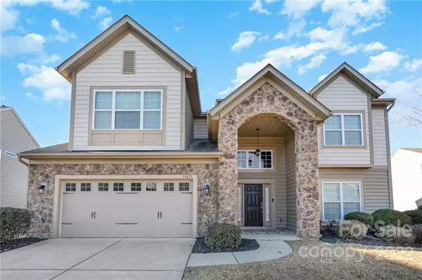 15017 Brannock Hills DR, Charlotte, NC 28278