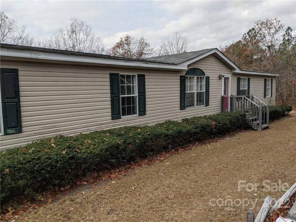 1449 Teal RD, Cassatt, SC 29032