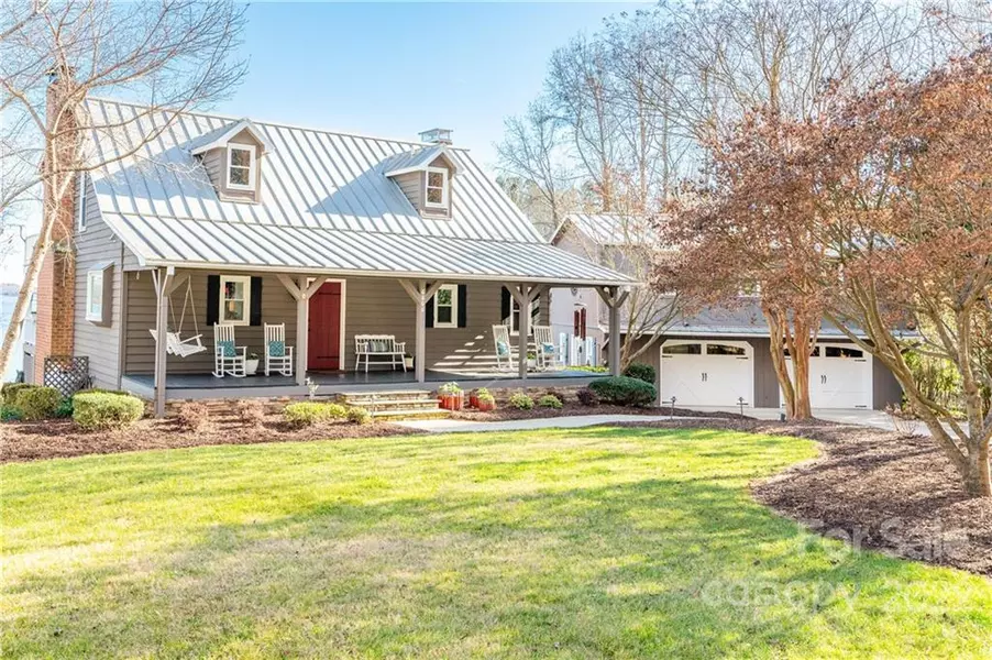 8855 Dog Leg RD, Sherrills Ford, NC 28673