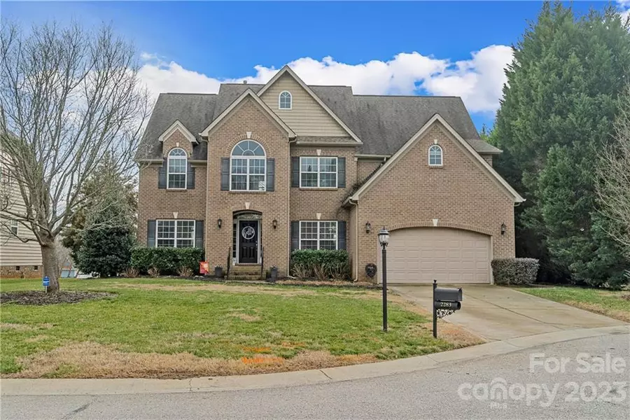 2283 Iron Works DR, Lake Wylie, SC 29710