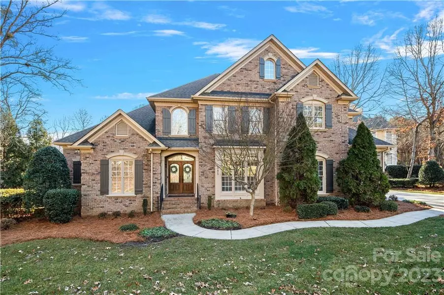 385 Bay Harbour RD, Mooresville, NC 28117