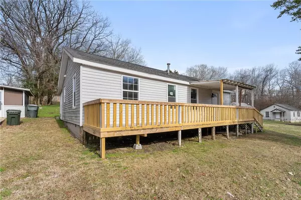 York, SC 29745,502 W Liberty ST