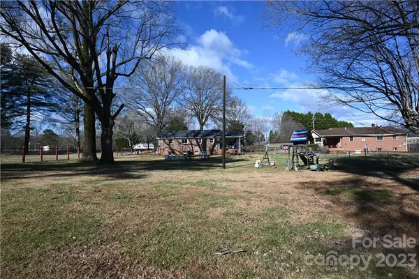 Newton, NC 28658,2398 Providence Mill RD