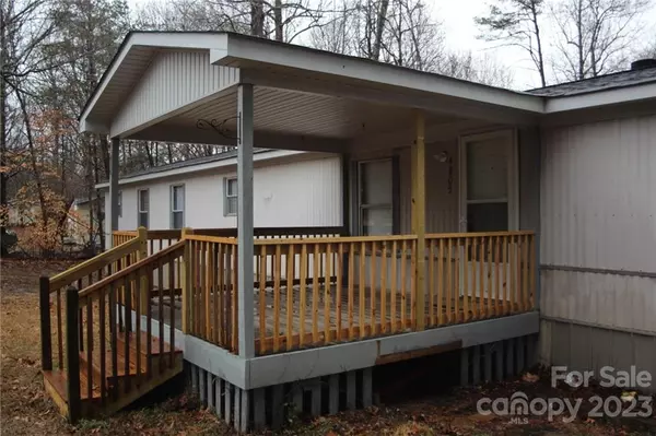 Maiden, NC 28650,4805 Mountain View LN