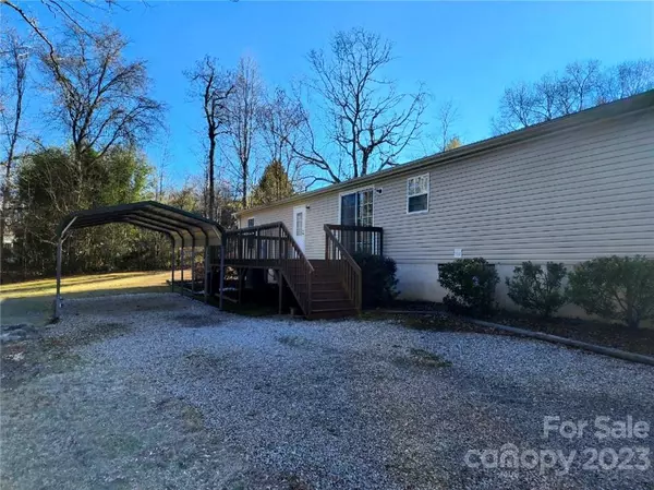 Flat Rock, NC 28731,21 Ridgeway DR